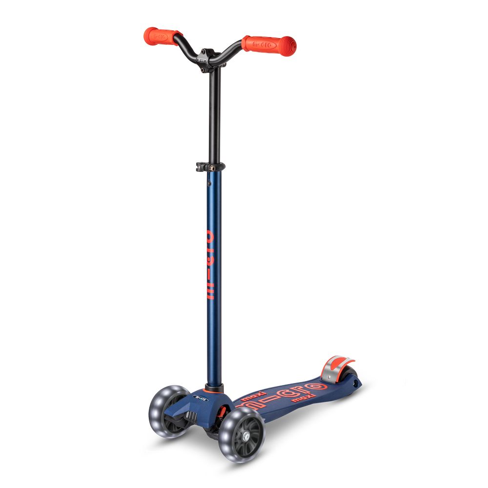 Micro Maxi Deluxe Pro LED Navy/Red Scooter