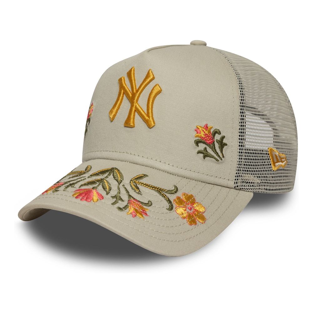 New Era Floral Icon 9Forty Trucker New York Yankees Light Beige Cap (One Size)
