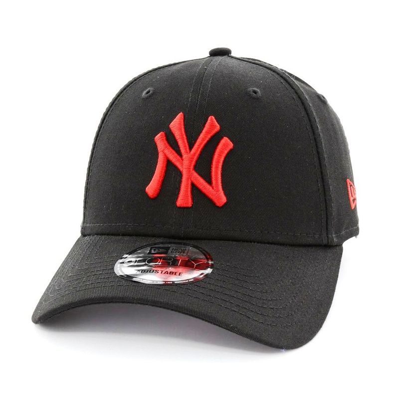 New Era League Essential New York Yankees Men's Cap Black/Black