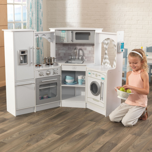 Kidkraft Ultimate Corner Play Kitchen