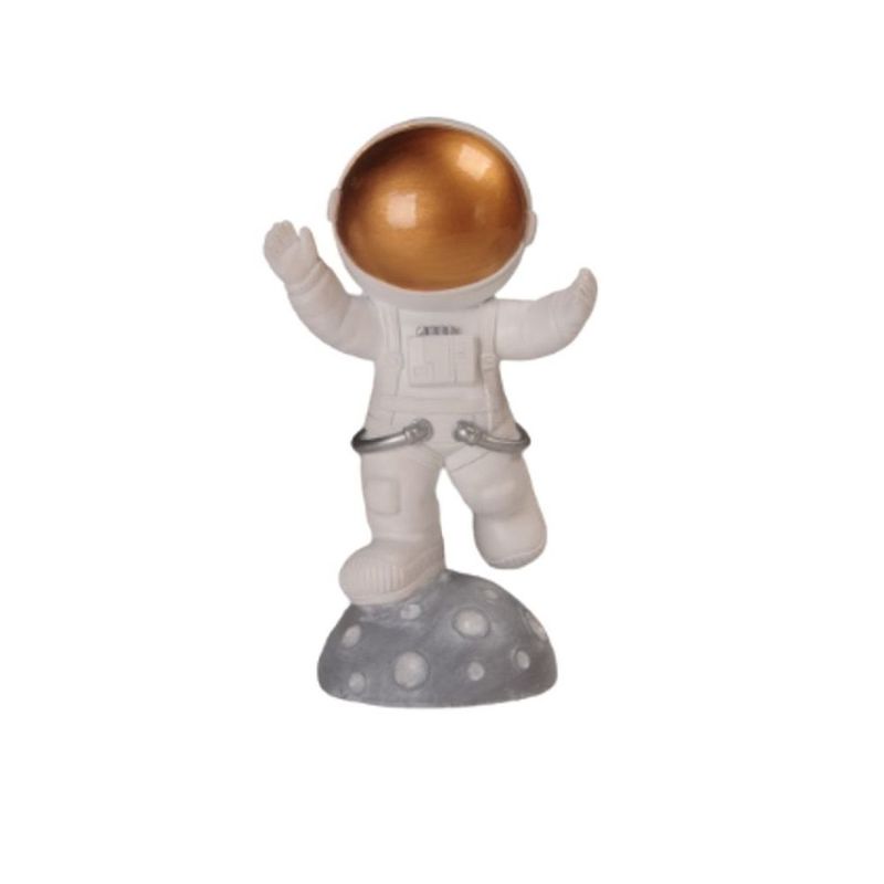 XC Astronaut Statue - Variation 3 XC Astronaut Statue - Variation 3