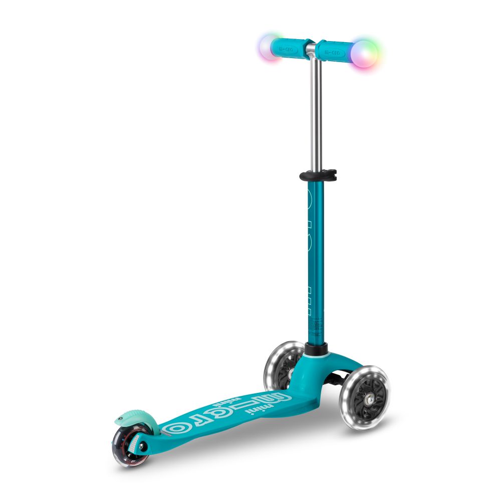 Micro Mini Deluxe Scooter Magic Aqua