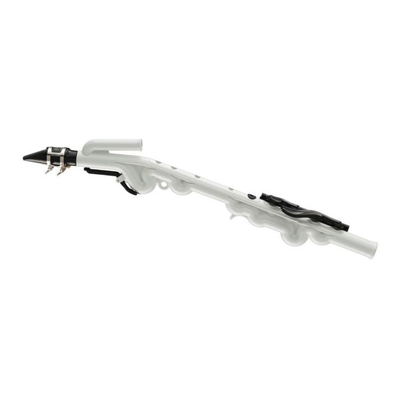Yamaha YVS-100 Venova Casual Wind Instument with Case Yamaha YVS-100 Venova Casual Wind Instument with Case