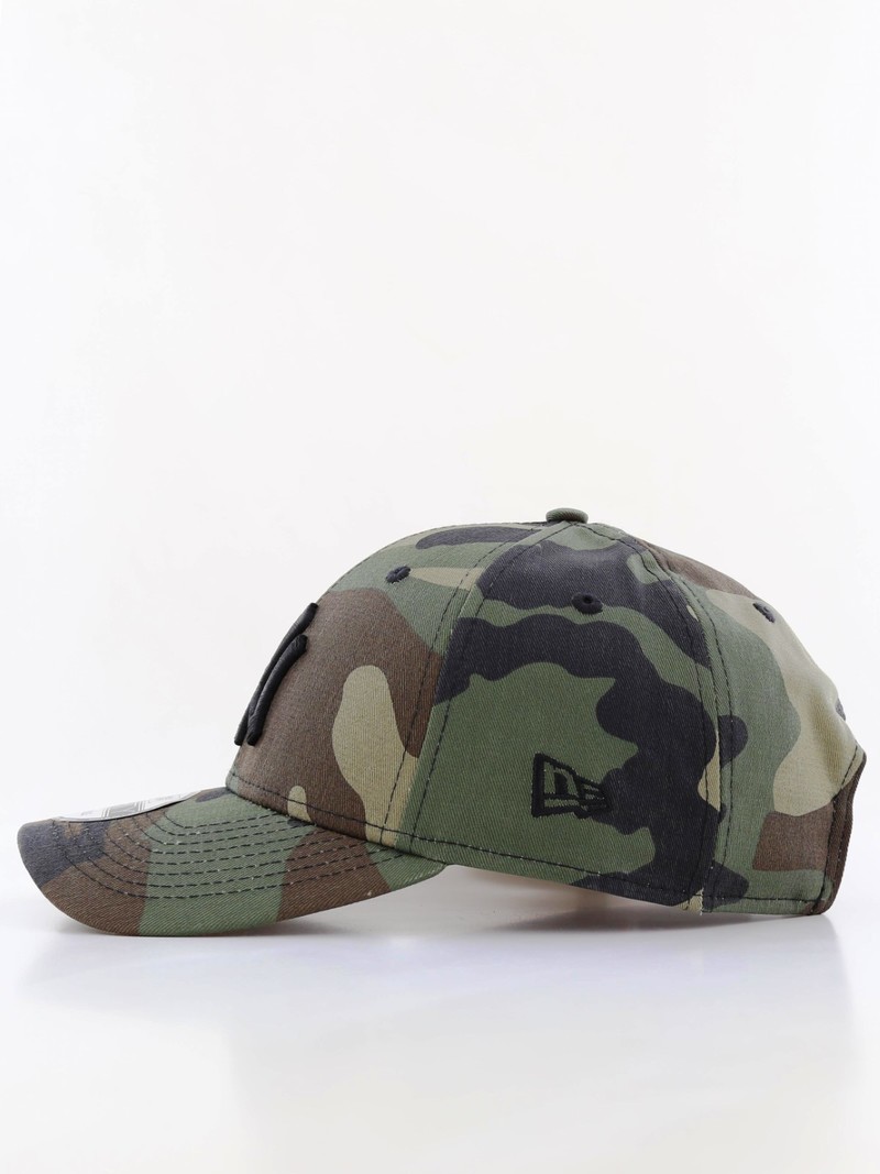 New Era League Essential New York Yankees Woodland Camo Cap