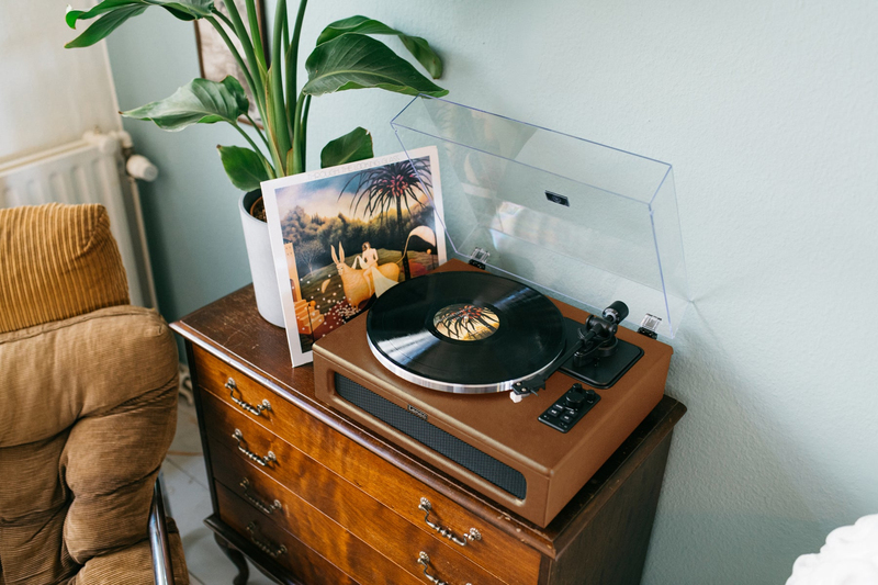 Lenco LS-430BN Turntable With Built-In Speakers Brown