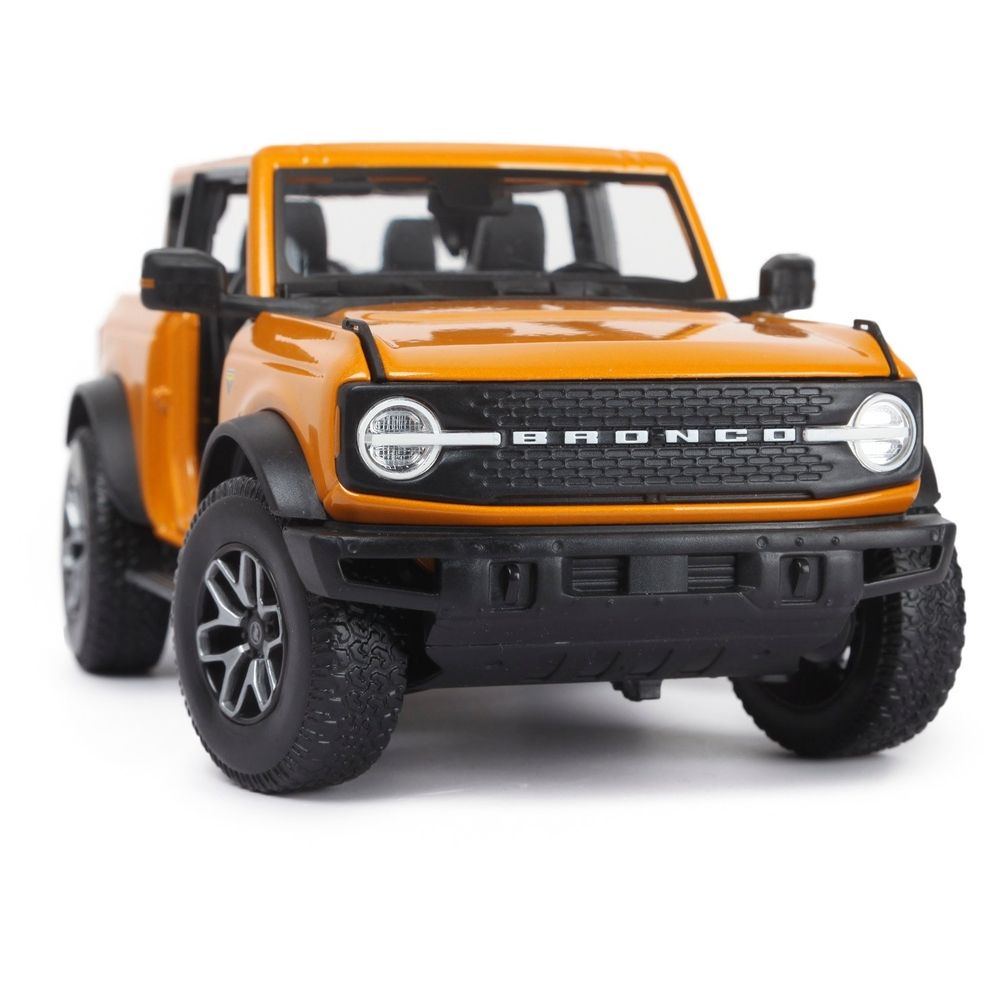 Maisto 2021 Ford Bronco Badlands Special Edition 1.18 Die-Cast Car