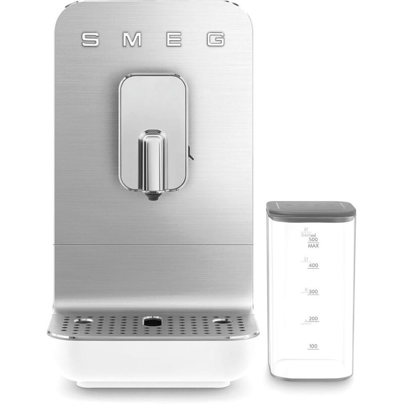 Smeg Bean To Cup Coffee Machine With Integrated Milk System / Matt White Smeg Bean To Cup Coffee Machine With Integrated Milk System / Matt White