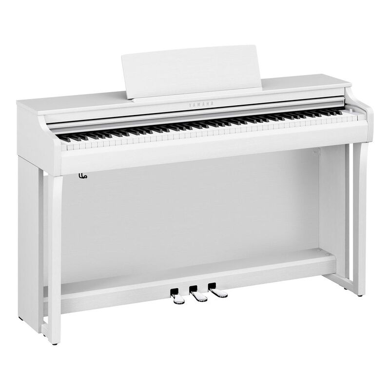 Yamaha CLP825 White - Clavinova Digital Piano Yamaha CLP825 White - Clavinova Digital Piano