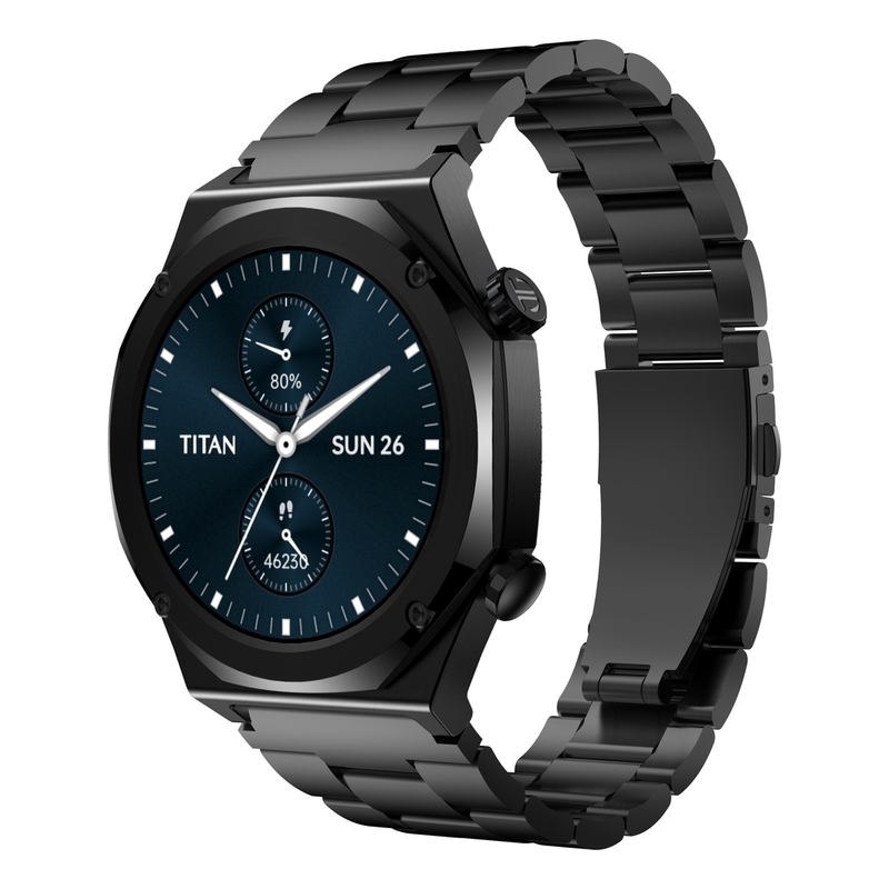 Titan Maestro Smartwatch - Black/Black Titan Maestro Smartwatch - Black/Black