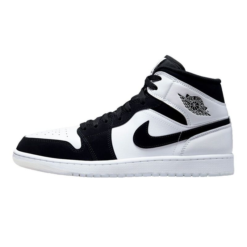 Nike Air Jordan 1 Mid Se Diamond Shorts Sneakers Nike Air Jordan 1 Mid Se Diamond Shorts Sneakers