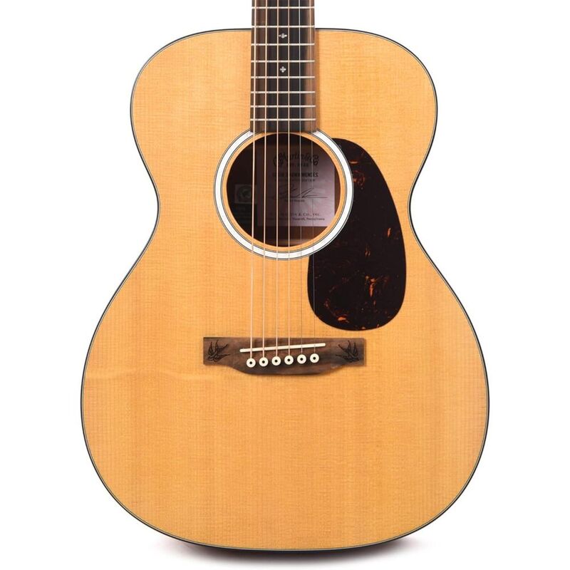 Martin JR10ESHAWNMENDE Shawn Mendes Signature Acoustic Electric Guitar - Natural