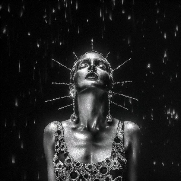 Vicious Creature | Lauren Mayberry