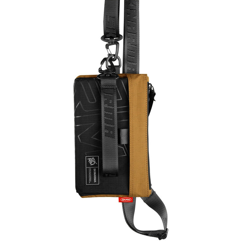 Skinarma Clutch Jager Brown