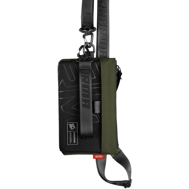 Skinarma Clutch Jager Olive