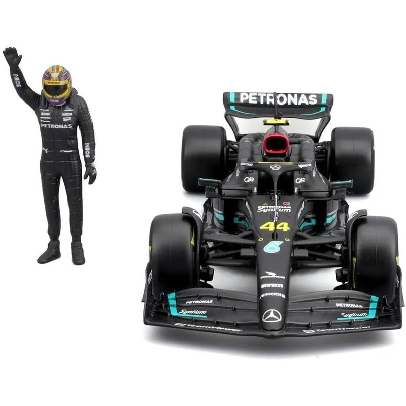 Bburago Formula 1 - Mercedes-Amg Petronas Team W14 E Performance 1.24 Scale Die-Cast Car With Figure Bburago Formula 1 - Mercedes-Amg Petronas Team W14 E Performance 1.24 Scale Die-Cast Car With Figure