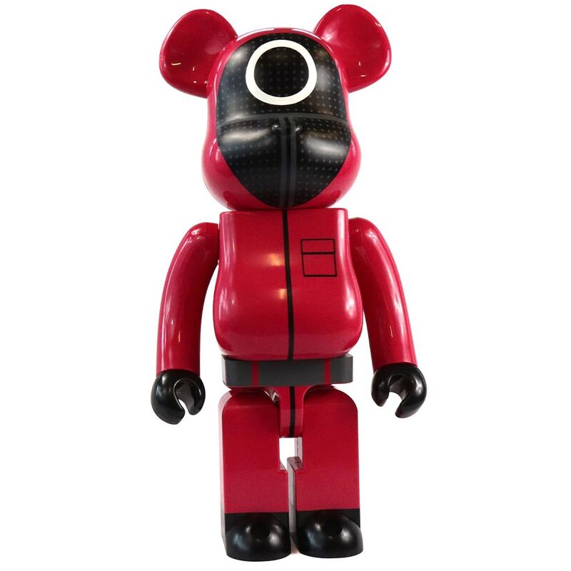 Bearbrick 1000&#37; Squid Game Guard Circle Figure (72cm)