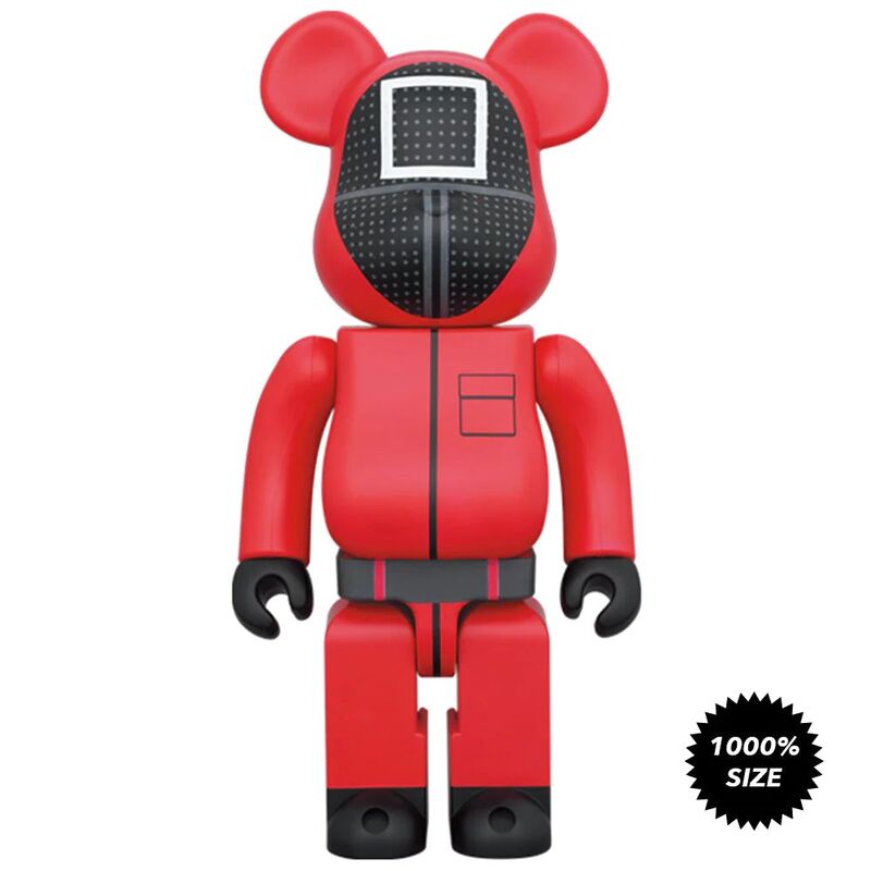 Bearbrick 1000&#37; Squid Game Guard Square Figure (72cm)