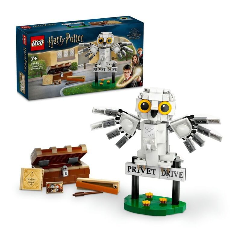 LEGO Harry Potter Hedwig at 4 Privet Drive 76425