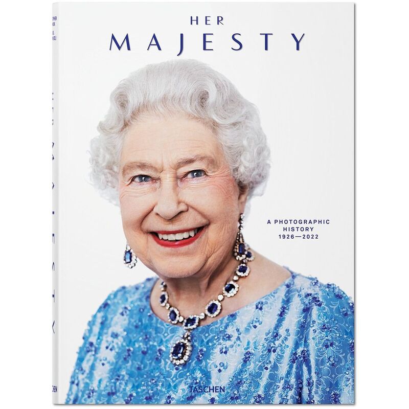 Her Majesty - A Photographic History 1926-2022 (XL) | Reuel Golden / Christoper Warwick Her Majesty - A Photographic History 1926-2022 (XL) | Reuel Golden / Christoper Warwick
